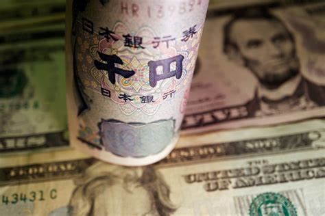 Dollar Jumps Vs Yen As Fed Officials Hint More Rate Hikes Coming Ibtimes