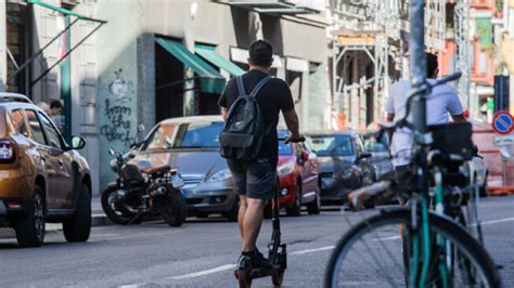 Monopattini In Italia Un Incidente Grave Ogni 3 Giorni Casteddu On Line