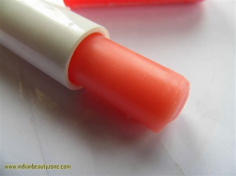 Indian Beauty Zone: Vaseline Lip Therapy + SPF 15 Review-Rosy Lips