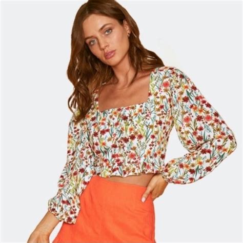 Lost Wander Tops Lost Wander Renee Floral Long Sleeve Crop Blouse