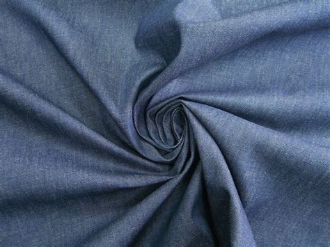 Джинсовая ткань (хлопок 100%), ширина 160 см.