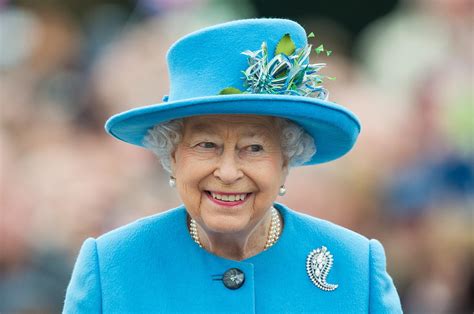 Queen Elizabeth II Das Geheimnis Ihres Letzten Fotos Liebenswert