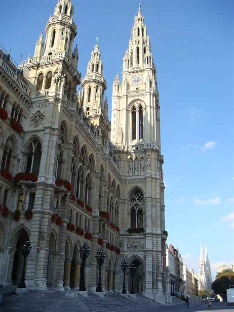 Rathaus Vienna Town Hall - Rathauspark - Tourist Info