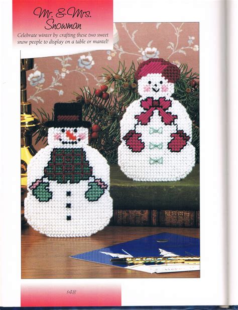 Mr And Mrs Snowman 1 2 Plastic Canvas Ornaments Plastic Canvas Crafts Plastic Canvas Christmas