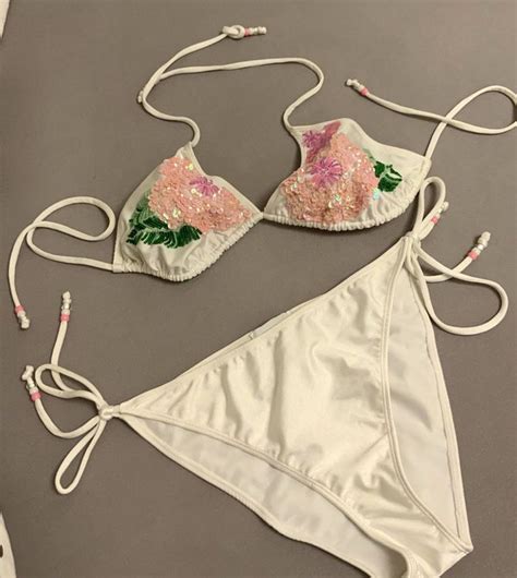 Bikini Weiss Mit Pailletten Perlenbesatz Kaufen Auf Ricardo