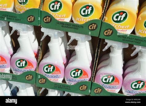 Cif spray hi-res stock photography and images - Alamy