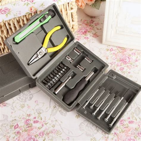 24PCS Set Home Multifunctional Toolbox Handtool Hardware Tools Set