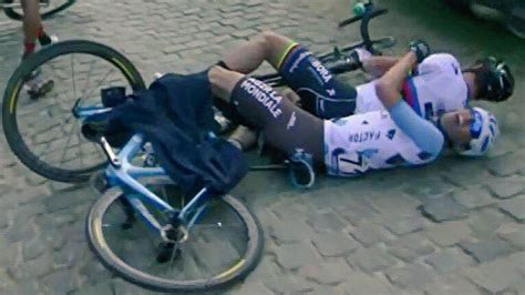 Peter Sagan Suffers Nasty Fall In Tour Of Flanders Video Cycling Today