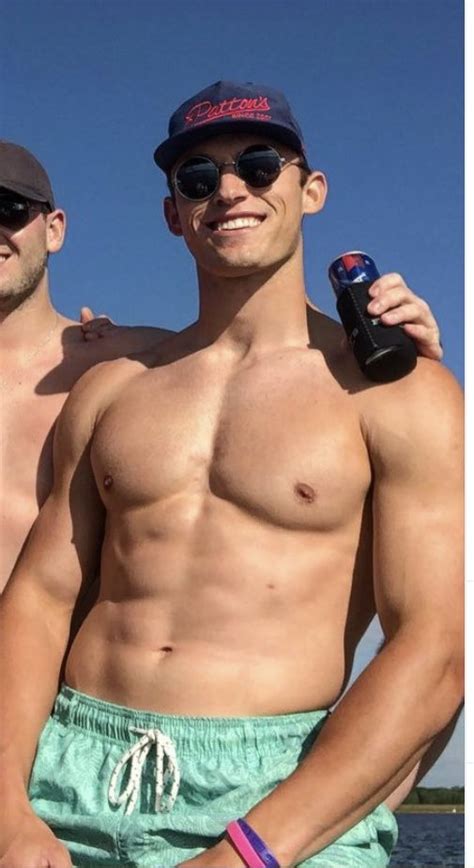 Hot Football Bros On Twitter Sexy College Football Bro Beach Or Football Uniform Https T