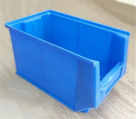 Avsar Enterprise Rectangular Blue Plastic Crates For Industrial Size