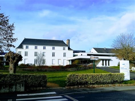 Ehpad Les Fontaines Ehpad Chateauneuf Sur Sarthe Maisons De