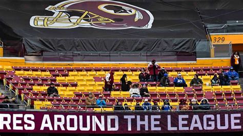 stadium sponsor fedex asks redskins  change nickname espn