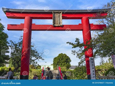 Red Torii Gate Of The Shintoist Kameido Tenjin Shrine Dedicated To