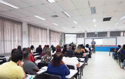 Educa O De Itapecerica Da Serra Realiza Encontro Professores Do Ano