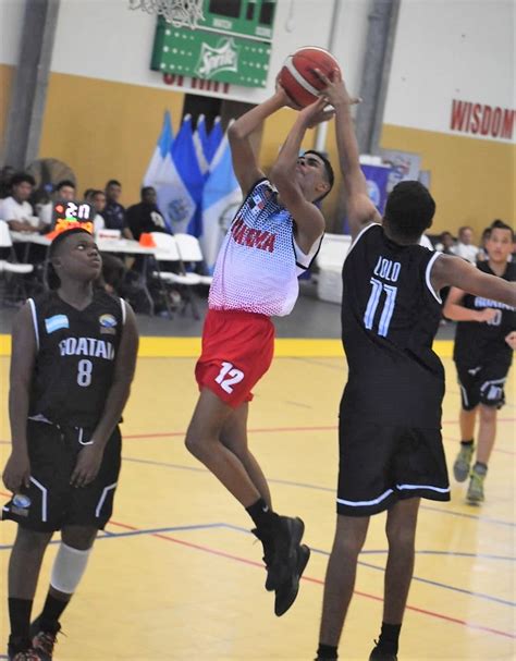 Panamá gana medalla de oro en baloncesto y tenis de mesa en los juegos