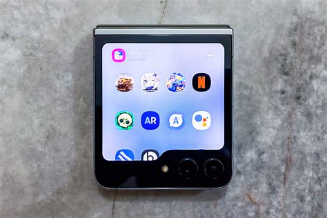 Yes, you can play Genshin Impact on the Samsung Galaxy Z Flip 5's 3.4