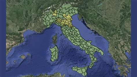 Allerta Meteo Gialla In Italia Tre Regioni A Rischio Il 4 Giugno