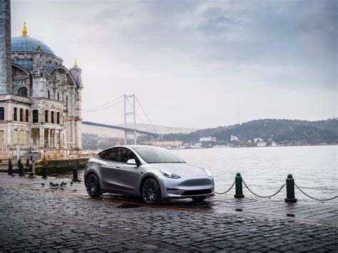 Tesla Model Y 2024 nos premières infos sur son restylage