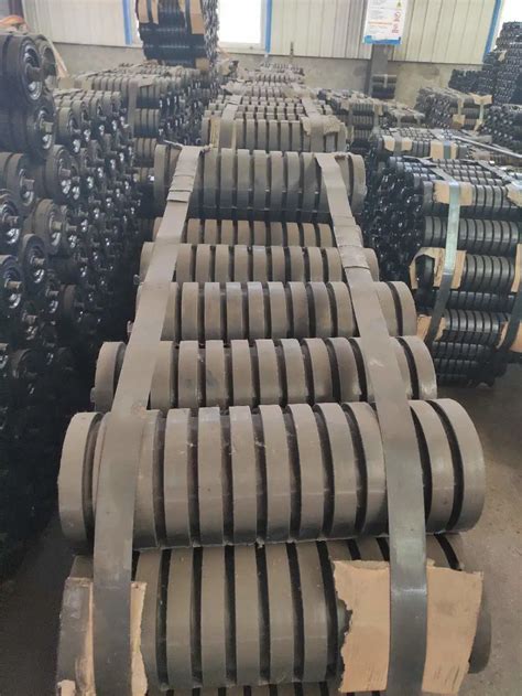 Best Quality Mining Conveyor Idler Roller Spare Parts For Belt