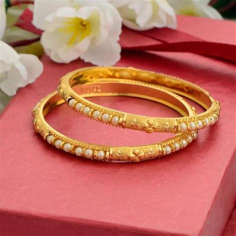 Waman Hari Pethe Sons Gold Bangles Design Pearl Bangles Gold Jewelry