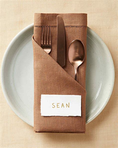 How To Fold A Napkin In Beautiful Ways With Images Thanksgiving