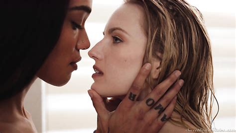 Mile High Media Lesbian Porn Videos XCafe