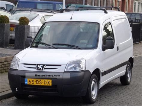 Peugeot Partner 2 0 HDI 90PK Schuifdeur 2005 Box Type Delivery Van