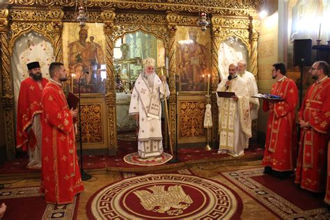 Sf Serghie I Vah Au Fost Cinsti I La Catedrala Din Craiova Unde Se