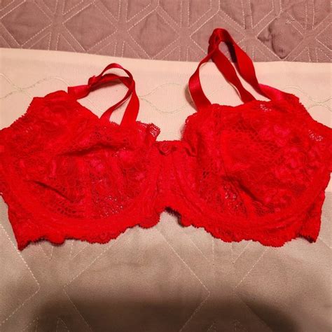 Victoria S Secret Intimates Sleepwear Red Lace Lingerie Set Matching Bra Panties Garter