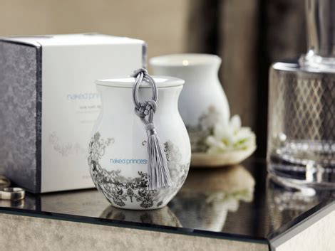 NAKED PRINCESS Sophie Uliano