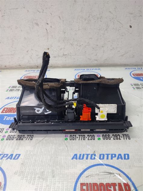 Puhaljke Polo 6r 2010 6RF819728 ES6623 - Unutrašnji izgled - OLX.ba