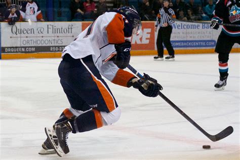 Fotos Gratis Jugador Hockey Sobre Hielo Deportes Juego De Pelota