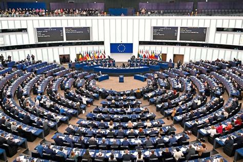 EU Parlament Wird Um 15 Sitze Erweitert EU DerStandard At