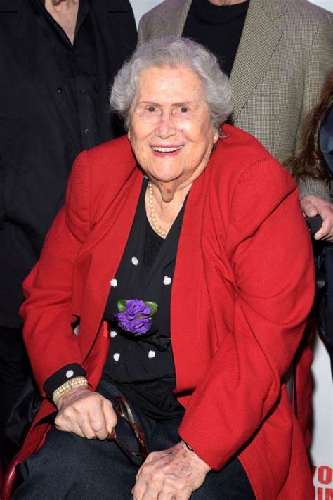 10 Hot Sexy Elsa Raven Bikini Pics