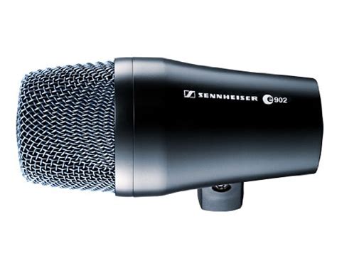 Best Kick Drum Mic for Live Sound Reviewed + Buying Guide