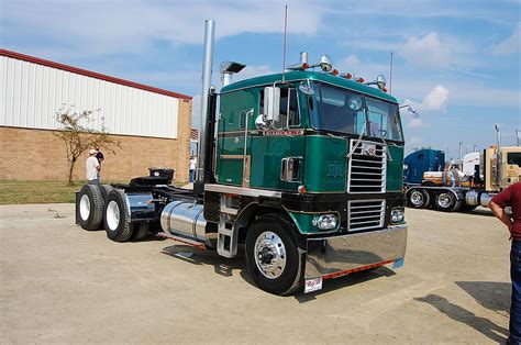 Diamond Cabover Big Rigs Trucks 18wheelers HD Wallpaper Peakpx