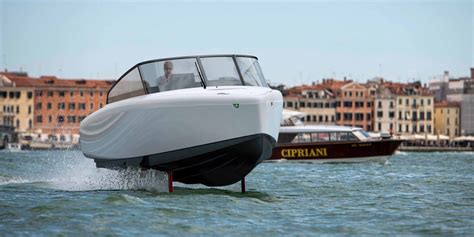 Candela C 8 First Flight Testing The Most Premium Flying Electric Boat