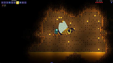 Terraria Queen Bee Boss Guide - Corrosion Hour