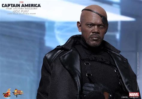 Capit N Am Rica El Soldado De Invierno Nick Fury Hot Toys