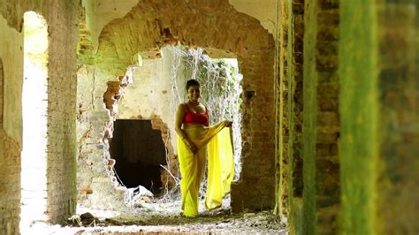 Sizzling Saree Fashion In Yellow Saree By Jui Aunty Nude Picture