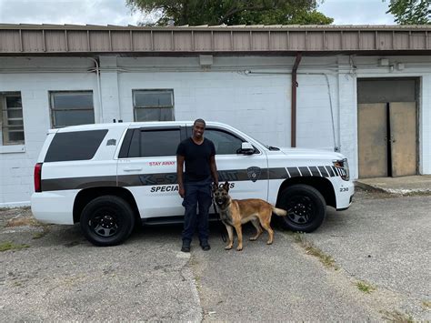 Allied Universal K9, IL Dan Merow &... - Vohne Liche Kennels