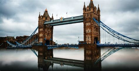 Tower Bridge Ciekawostki Najs Ynniejszy Most W Londynie