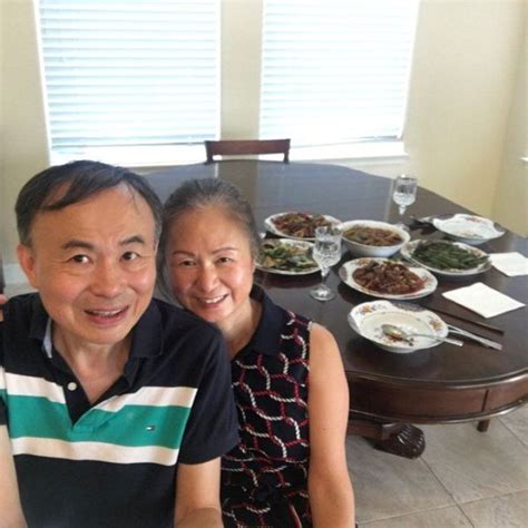 Lucy Guo Height, Age, Family, Biography » StarsUnfolded