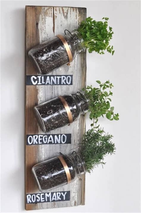 14 Personalized Gifts That You Can DIY Easily