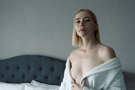 Naked In Bed 6 Pics XHamster