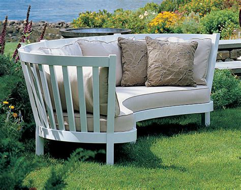 Westport Settee - Weatherend