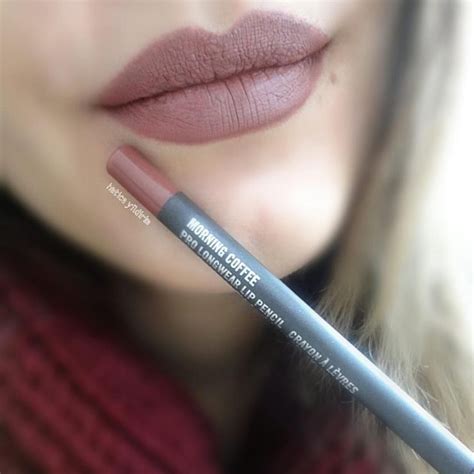 “morning Coffee ☕️ Mac Lipliner Lipstick Instamakeup Makeupporn