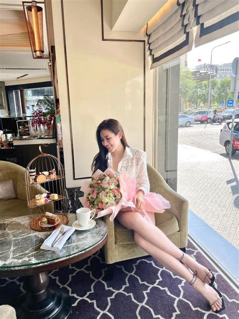 Mỗi năm mặc bikini một lần nữ thần chân búp bê Thanh Hoá lập tức làm mọi người si mê