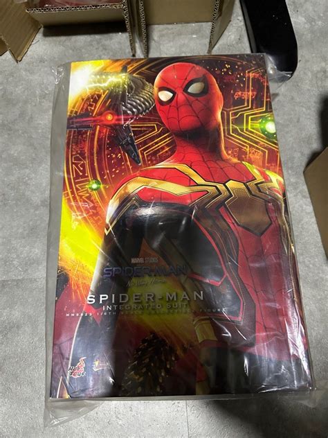 Hot Toys Spider Man Integrated Suit Hobbies Toys Toys Games On Carousell