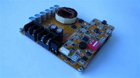 MPPT контроллер заряда на STM32F334C8T6